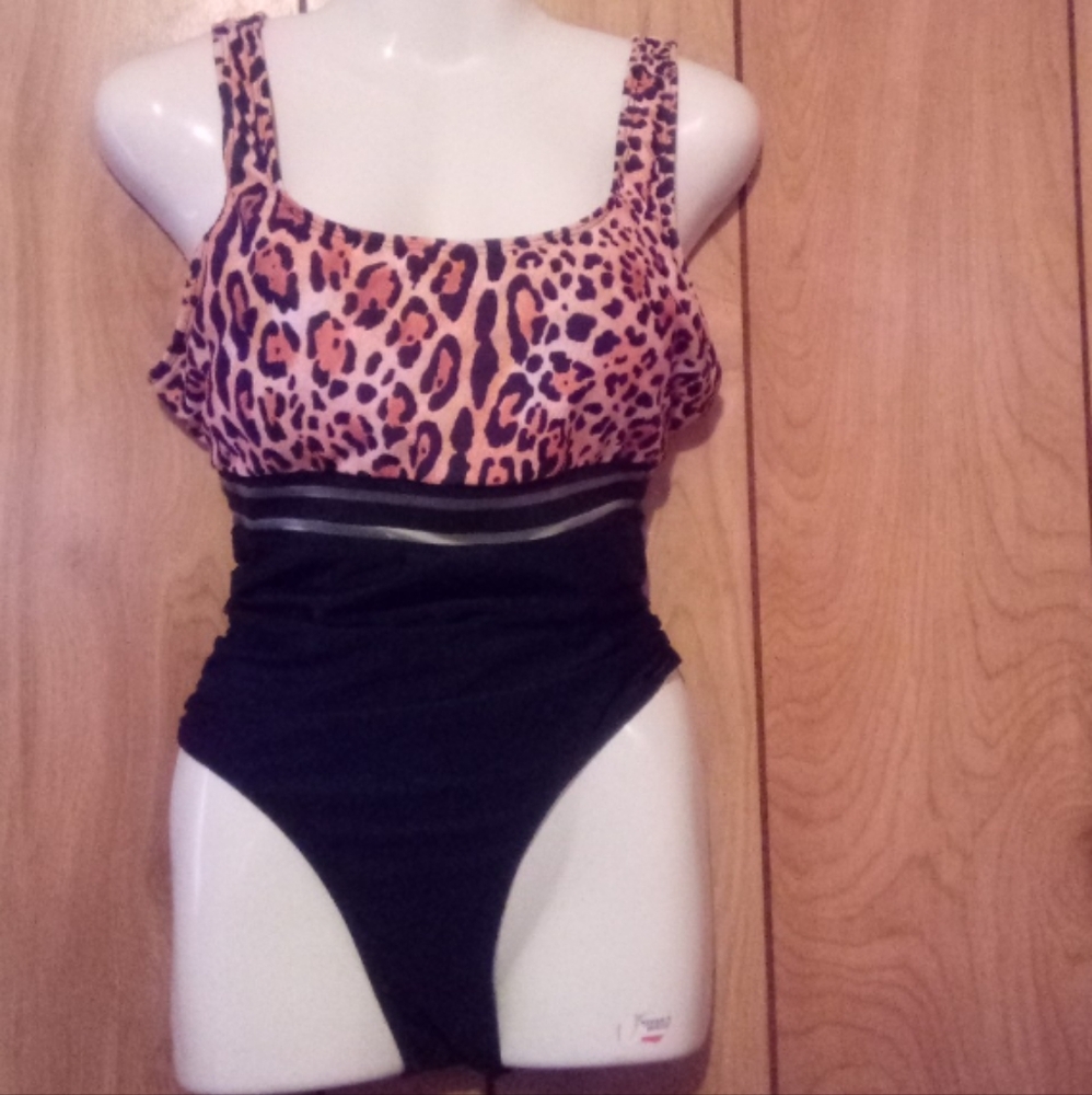 SHEIN Leopard Print One Piece Swimsuit - Black and Orange